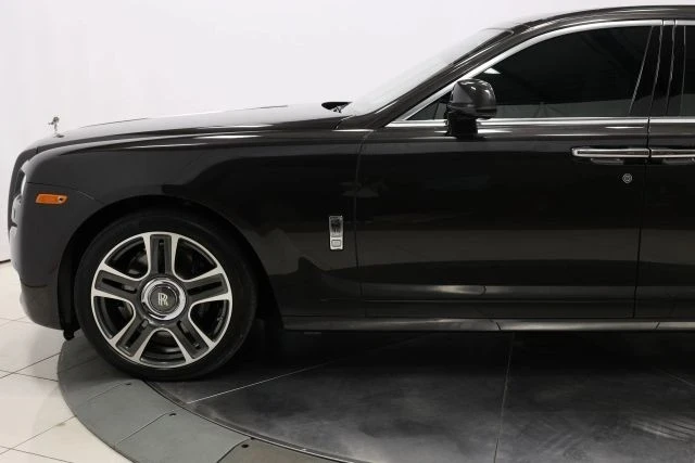 2016 Rolls-Royce Ghost 1st Gen - Image 7 of 12