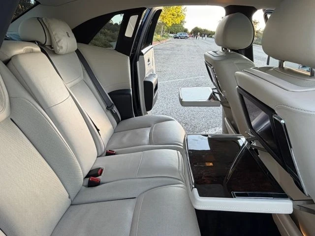 2016 Rolls-Royce Ghost 1st Gen - Image 17 of 21