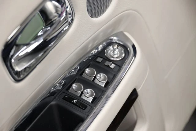 2016 Rolls-Royce Ghost 1st Gen - Image 11 of 12