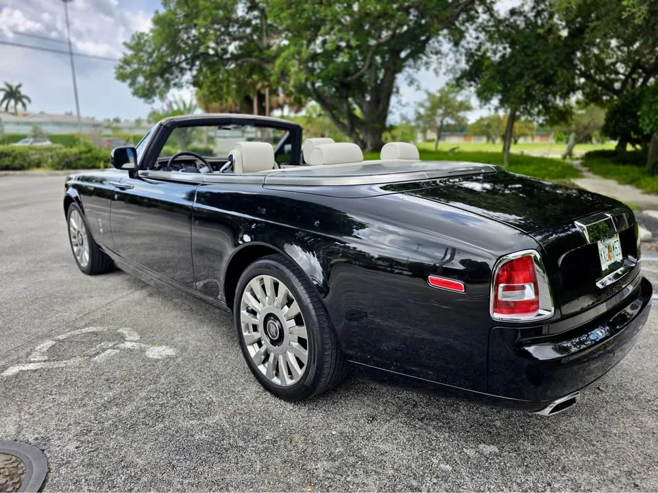 2016 Rolls-Royce Phantom VII - Image 17 of 17
