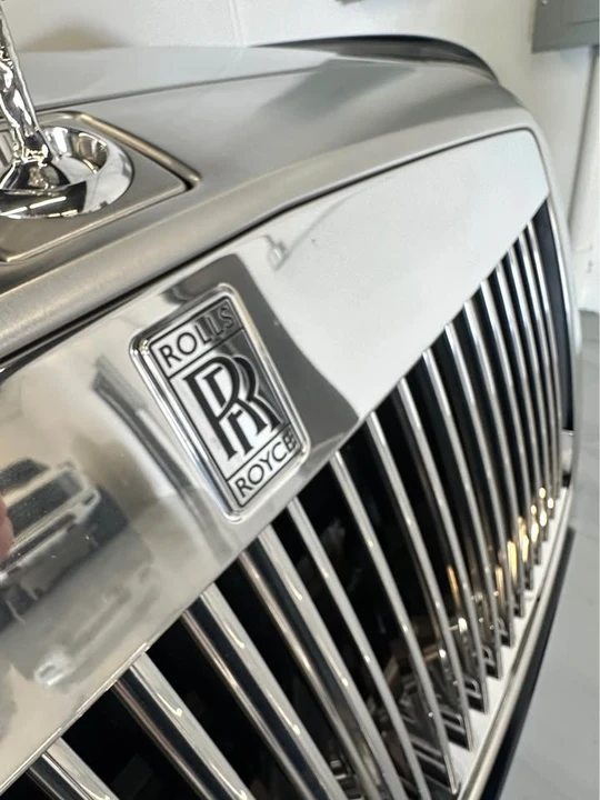 2016 Rolls-Royce Phantom VII - Image 11 of 17