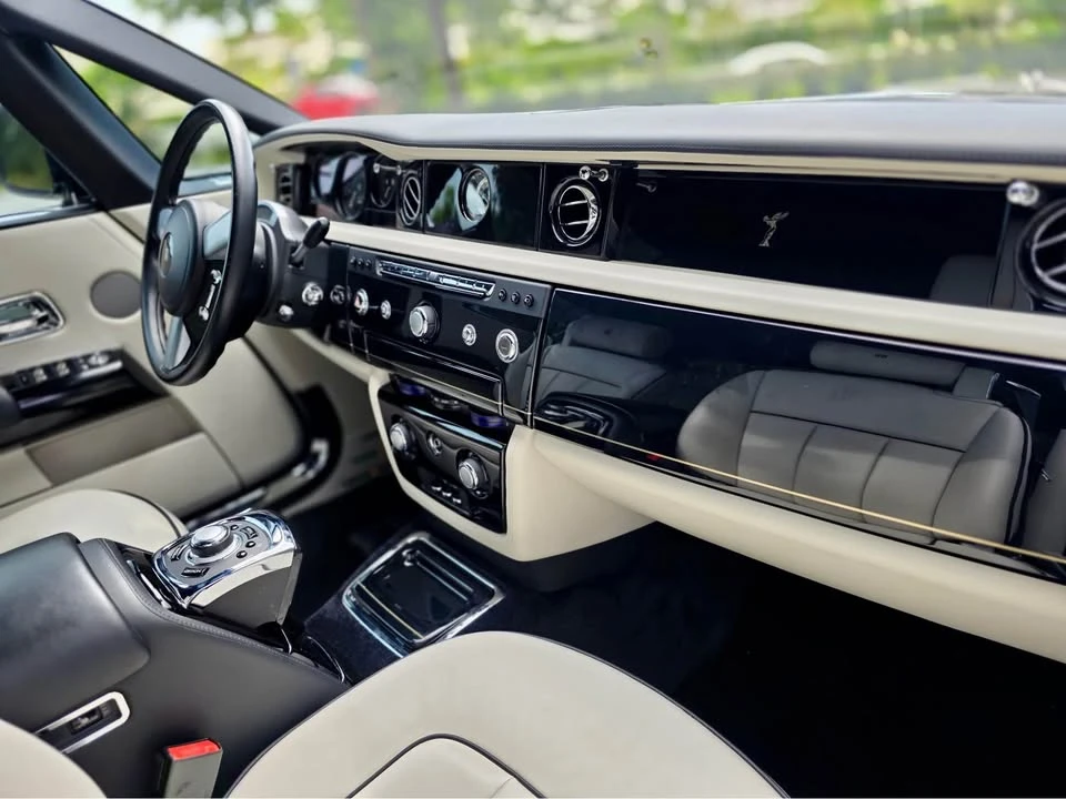 2016 Rolls-Royce Phantom VII - Image 4 of 17