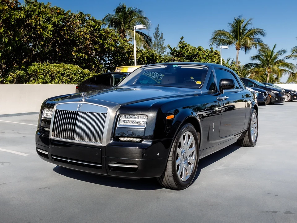 2016 Rolls-Royce Phantom VII - Image 9 of 31