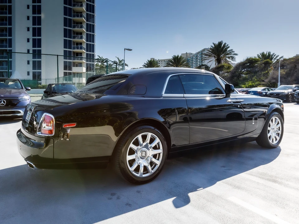 2016 Rolls-Royce Phantom VII - Image 18 of 31