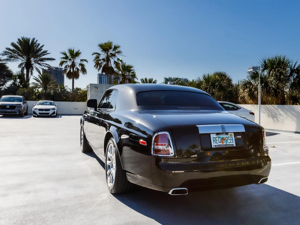 2016 Rolls-Royce Phantom VII - Image 16 of 31