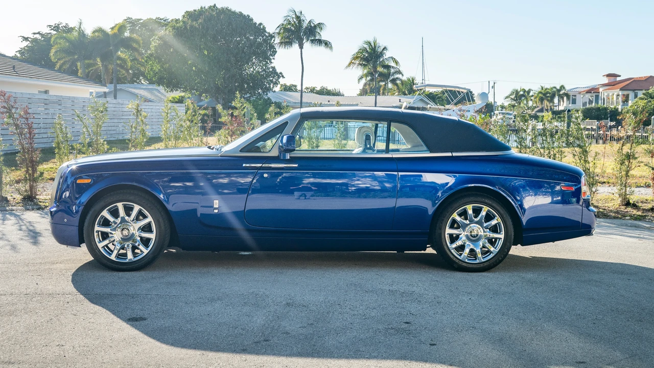 2016 Rolls-Royce Phantom VII - Image 16 of 31