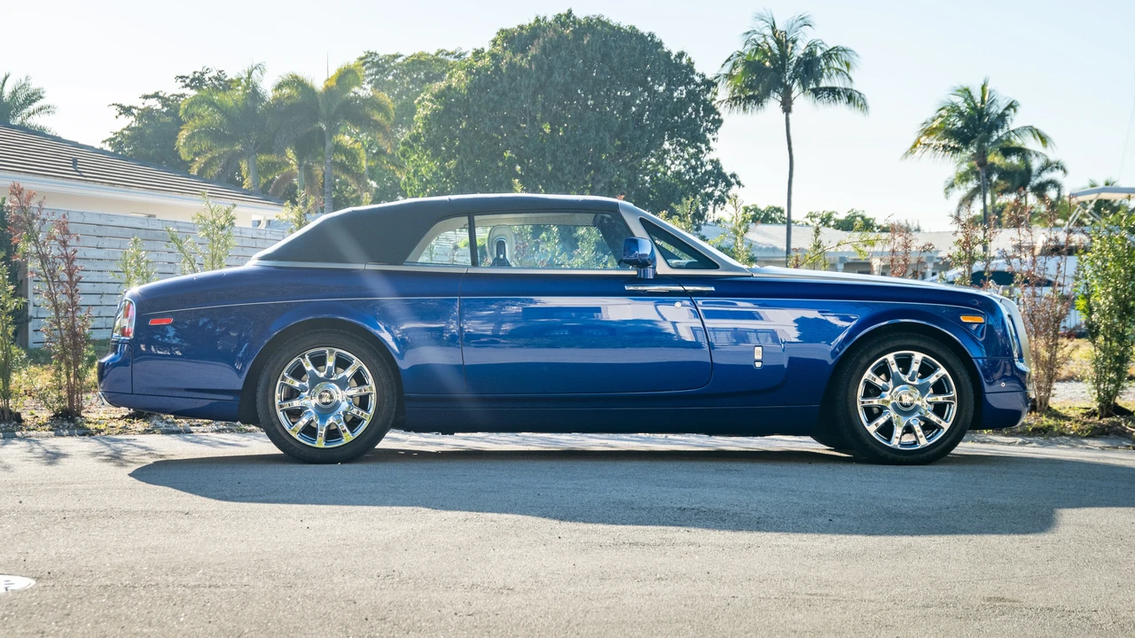 2016 Rolls-Royce Phantom VII - Image 12 of 31