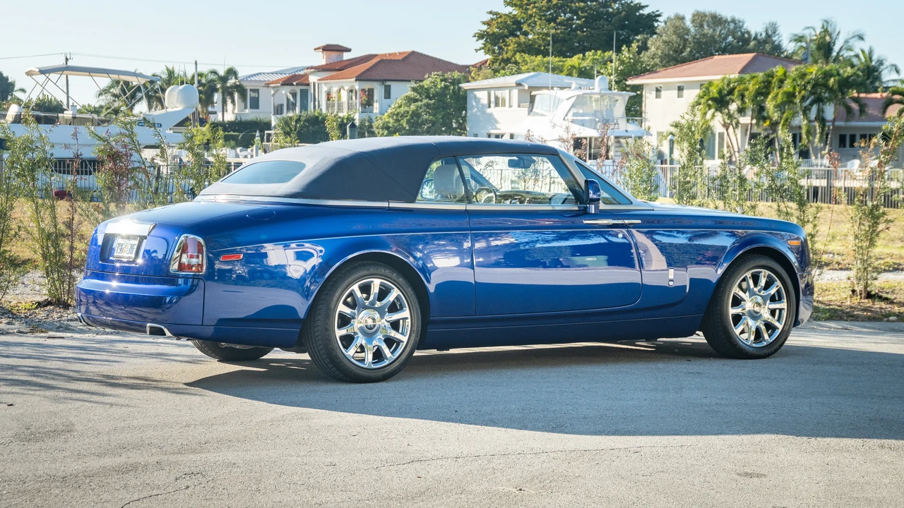 2016 Rolls-Royce Phantom VII - Image 13 of 31