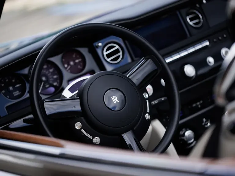 2016 Rolls-Royce Phantom VII - Image 14 of 31