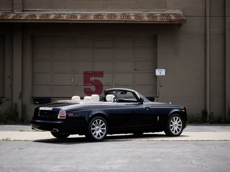 2016 Rolls-Royce Phantom VII - Image 3 of 31