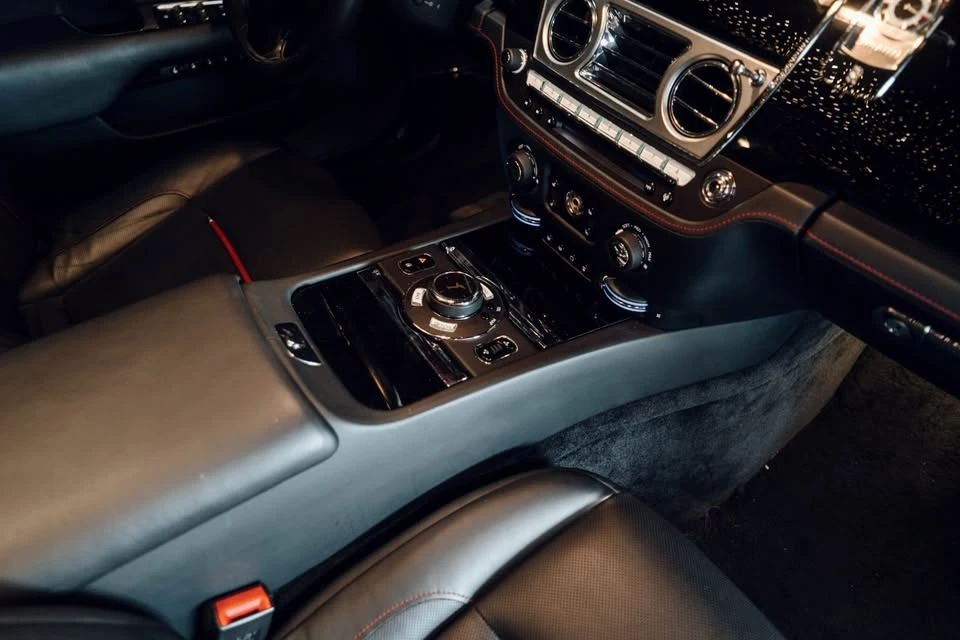 2016 Rolls-Royce Wraith 2nd Gen - Image 14 of 19
