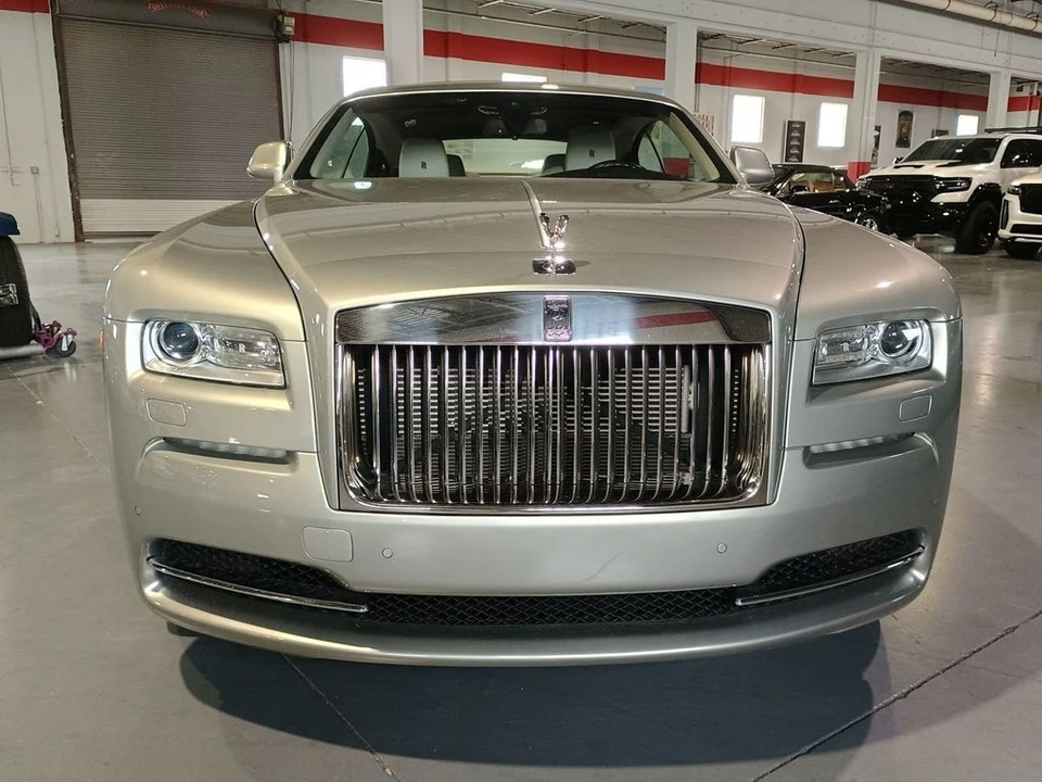 2016 Rolls-Royce Wraith 2nd Gen - Image 9 of 12