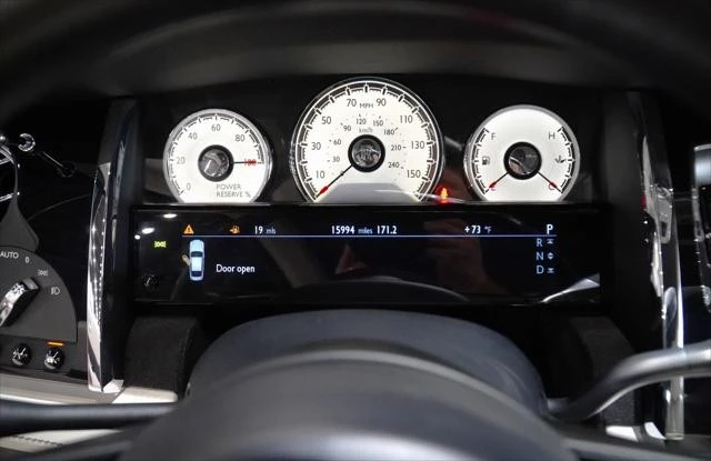 2016 Rolls-Royce Wraith 2nd Gen - Image 23 of 31