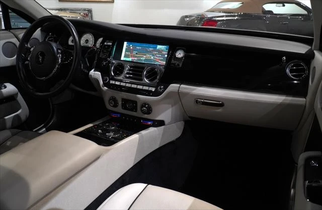 2016 Rolls-Royce Wraith 2nd Gen - Image 30 of 31