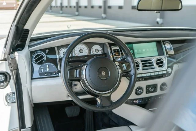 2016 Rolls-Royce Wraith 2nd Gen - Image 12 of 21