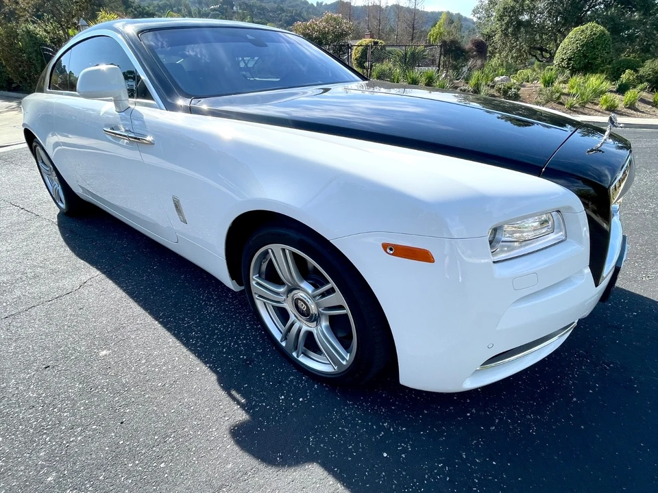 2016 Rolls-Royce Wraith 2nd Gen - Image 13 of 18