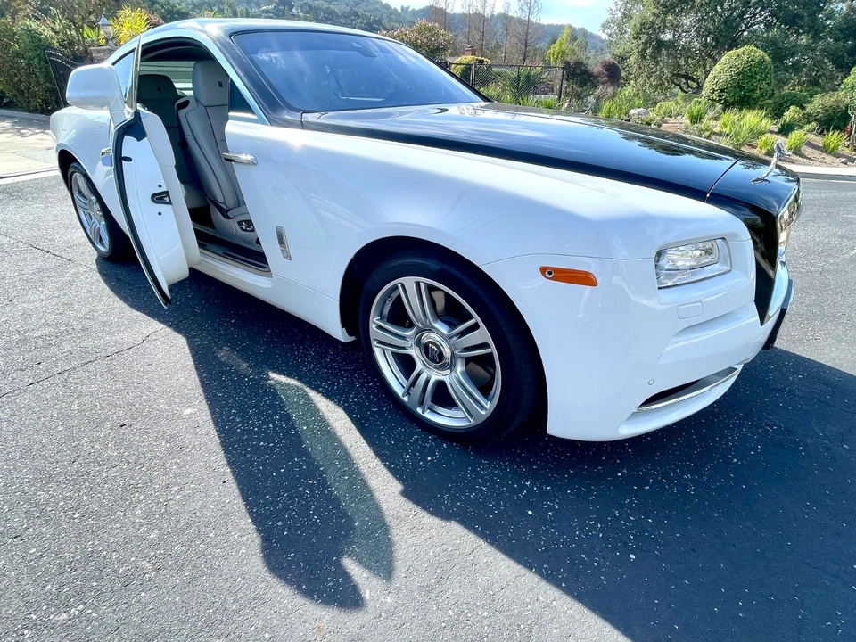 2016 Rolls-Royce Wraith 2nd Gen - Image 14 of 18