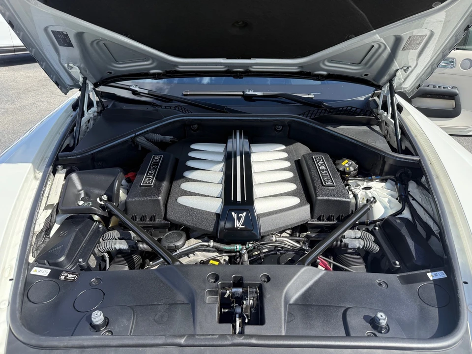 2016 Rolls-Royce Wraith 2nd Gen - Image 11 of 21