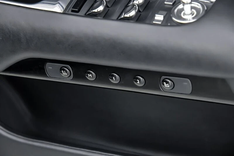 2016 Rolls-Royce Wraith 2nd Gen - Image 17 of 21