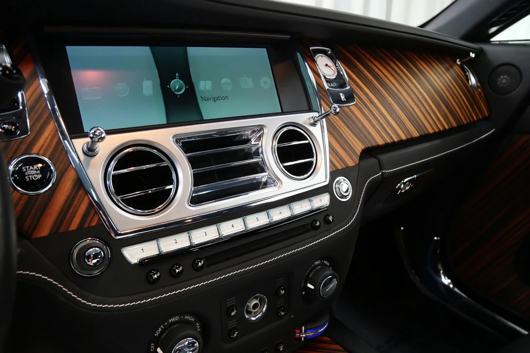 2016 Rolls-Royce Wraith 2nd Gen - Image 17 of 21