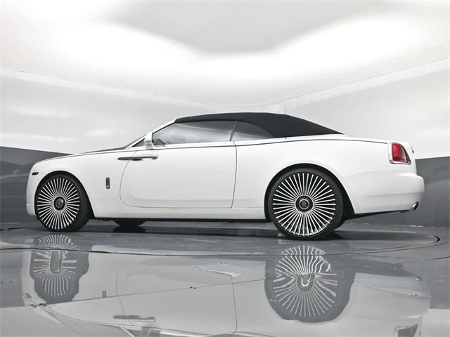2016 Rolls-Royce Dawn - Image 14 of 20