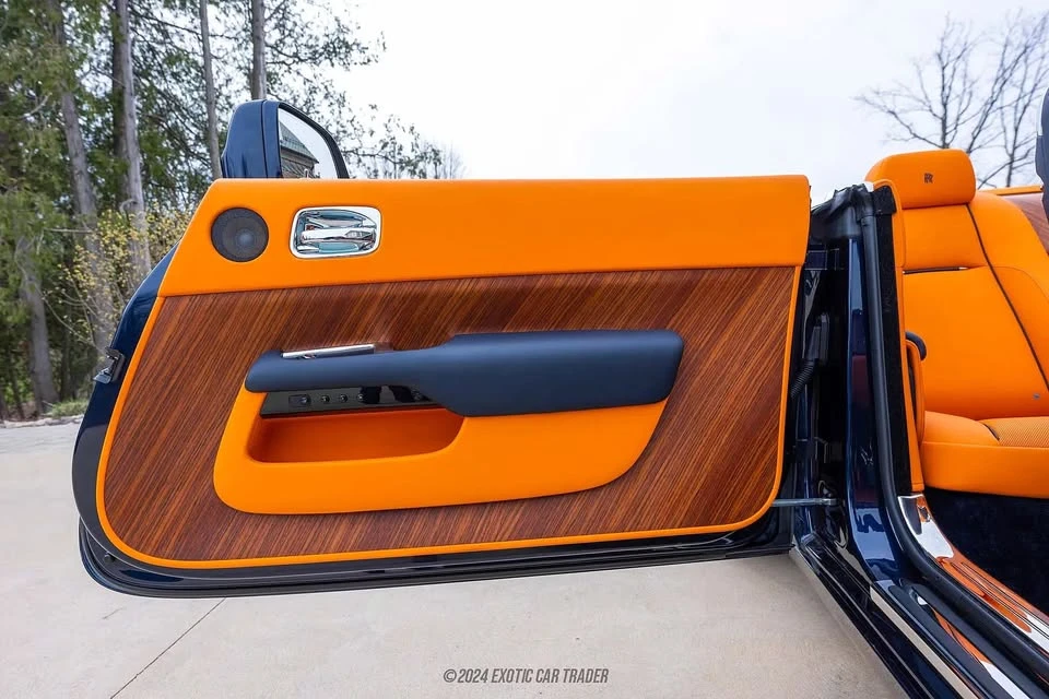 2016 Rolls-Royce Dawn - Image 13 of 20