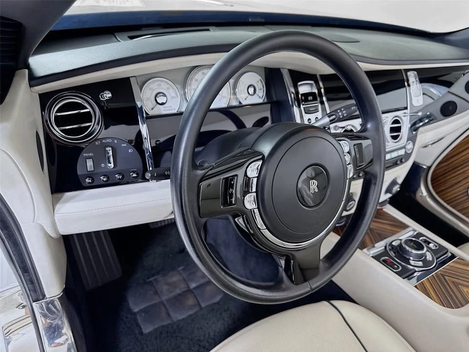 2016 Rolls-Royce Dawn - Image 13 of 20