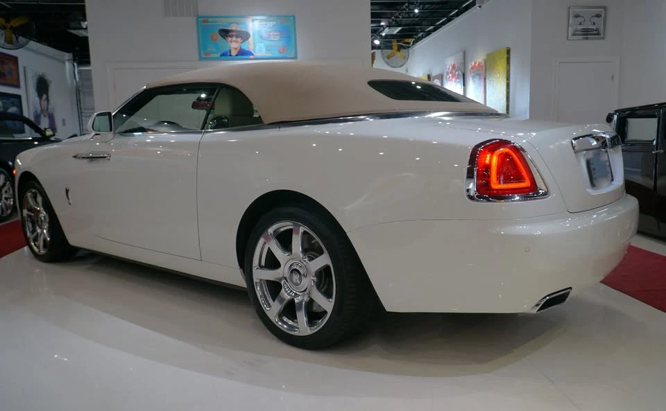 2016 Rolls-Royce Dawn - Image 14 of 20