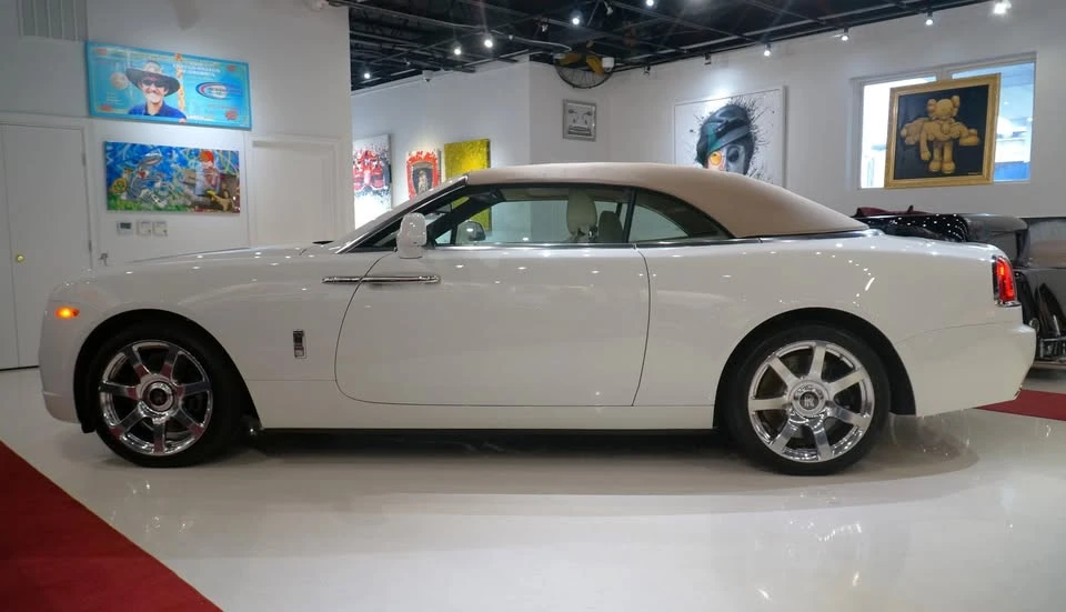 2016 Rolls-Royce Dawn - Image 12 of 20