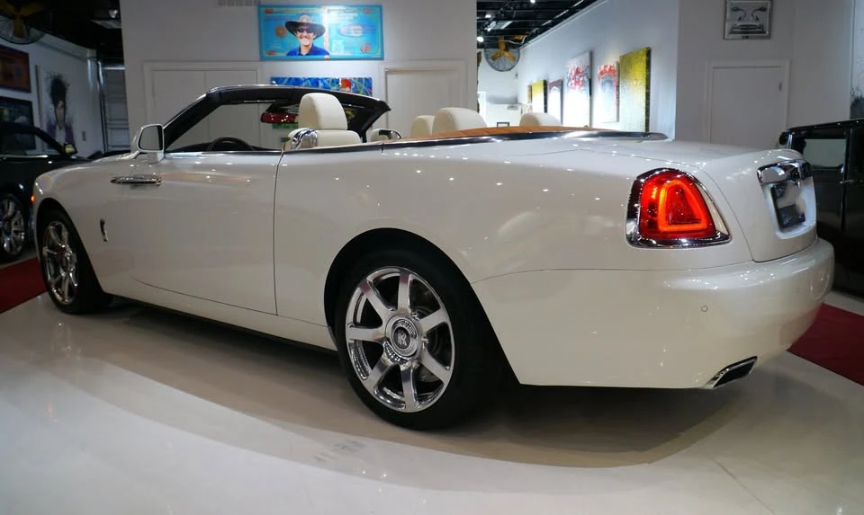 2016 Rolls-Royce Dawn - Image 13 of 20