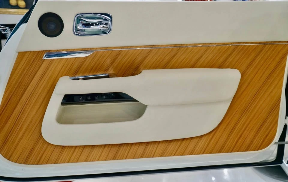 2016 Rolls-Royce Dawn - Image 14 of 20
