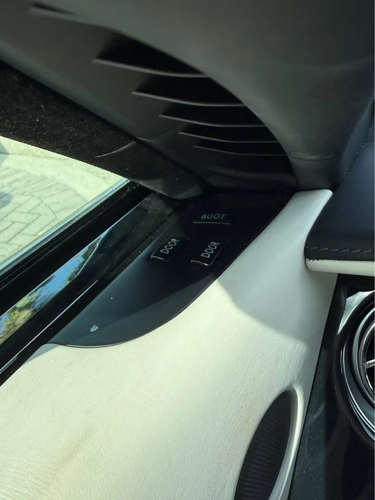 2016 Rolls-Royce Dawn - Image 14 of 20