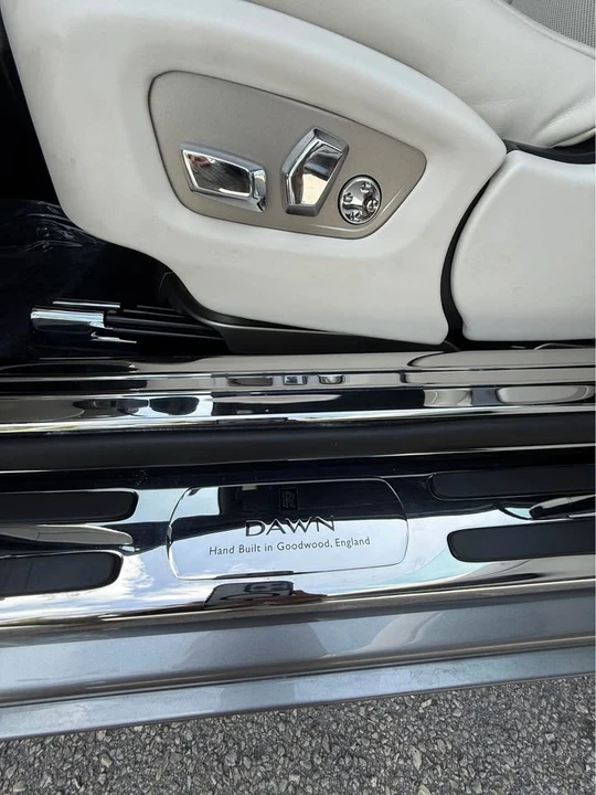 2016 Rolls-Royce Dawn - Image 17 of 20