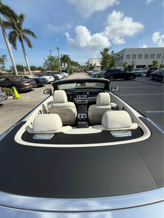 2016 Rolls-Royce Dawn - Image 8 of 20