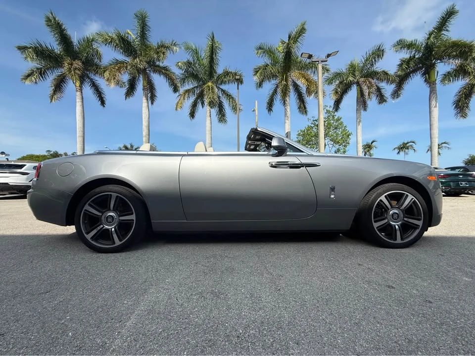 2016 Rolls-Royce Dawn - Image 2 of 20