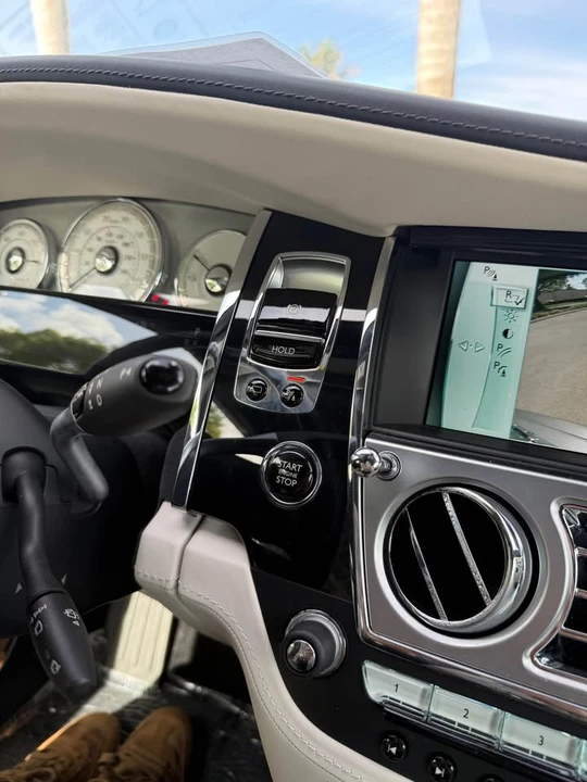 2016 Rolls-Royce Dawn - Image 13 of 20