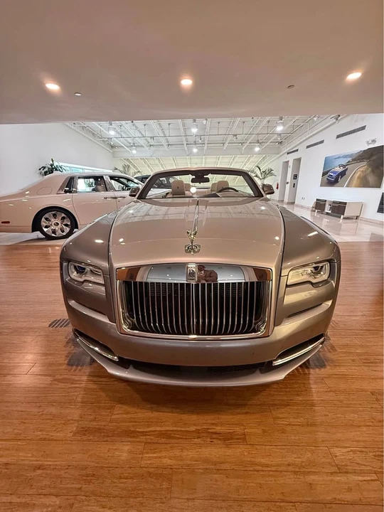 2016 Rolls-Royce Dawn - Image 2 of 21