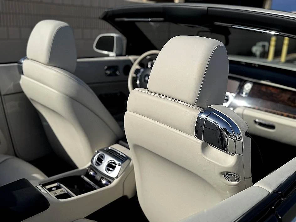 2016 Rolls-Royce Dawn - Image 9 of 12