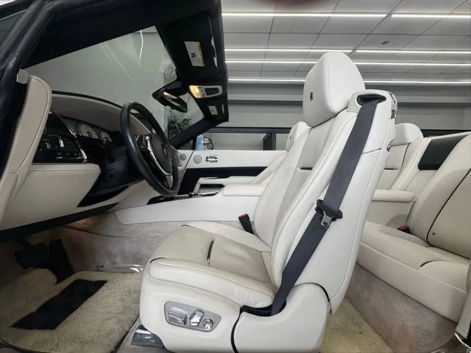 2016 Rolls-Royce Dawn - Image 14 of 20