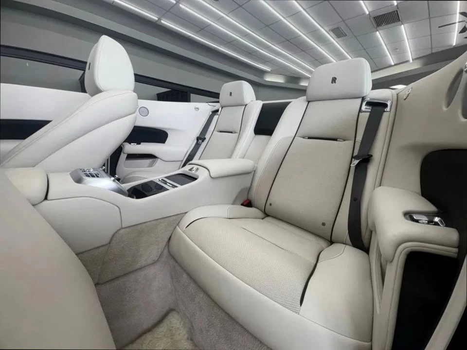 2016 Rolls-Royce Dawn - Image 17 of 20