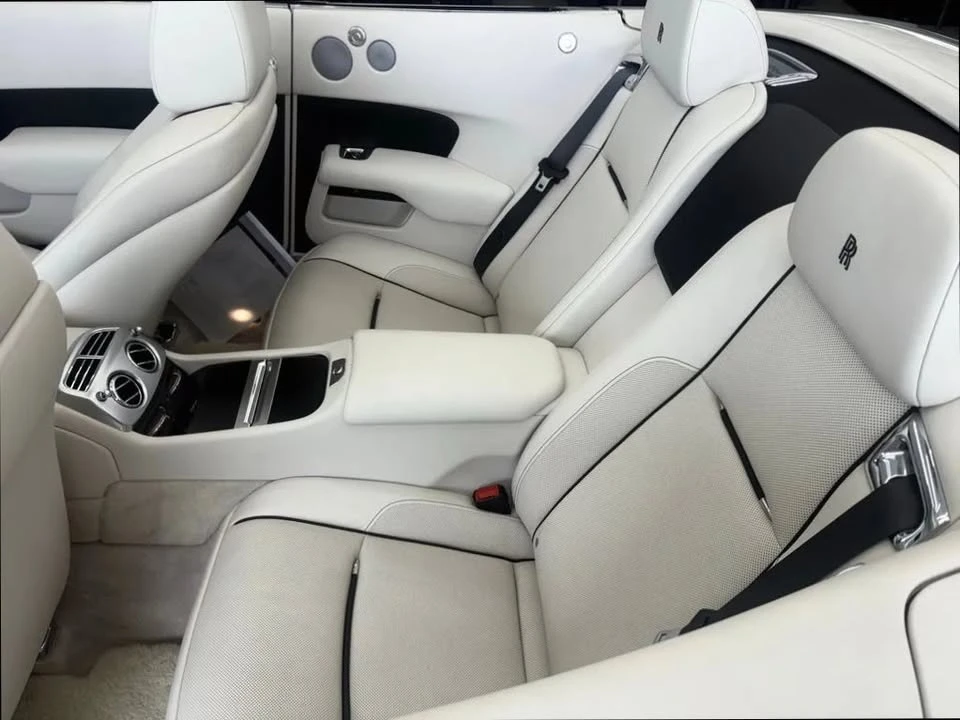 2016 Rolls-Royce Dawn - Image 16 of 20