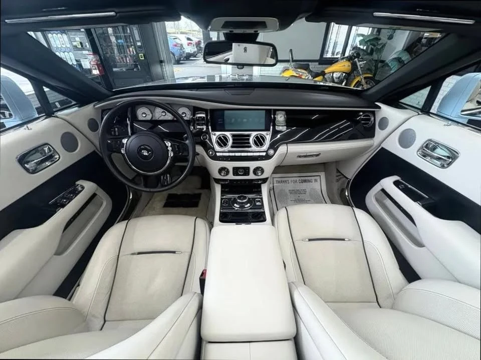 2016 Rolls-Royce Dawn - Image 2 of 20