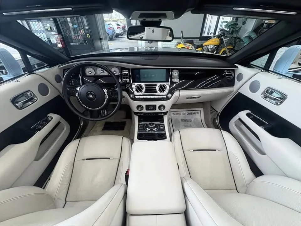 2016 Rolls-Royce Dawn - Image 2 of 2