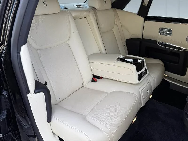 2016 Rolls-Royce Ghost 1st Gen - Image 8 of 9