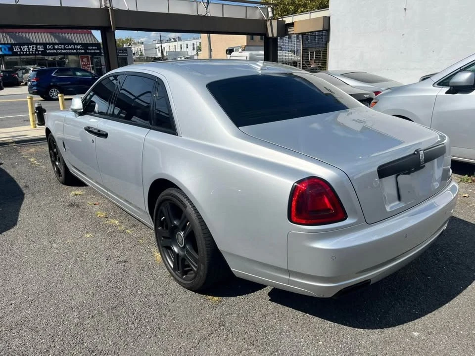2016 Rolls-Royce Ghost 1st Gen - Image 9 of 18
