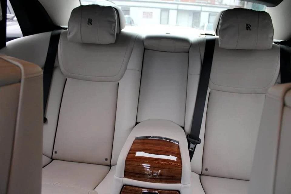 2016 Rolls-Royce Ghost 1st Gen - Image 12 of 18