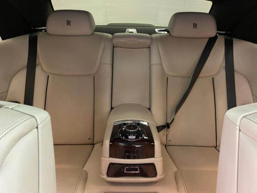 2016 Rolls-Royce Ghost 1st Gen - Image 15 of 18