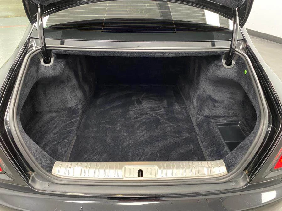 2016 Rolls-Royce Ghost 1st Gen - Image 16 of 18