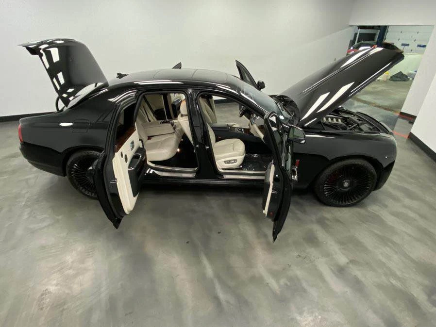 2016 Rolls-Royce Ghost 1st Gen - Image 18 of 18