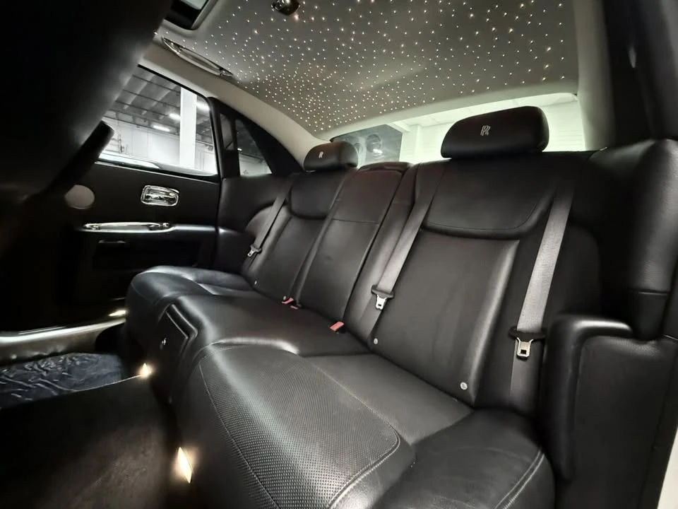 2016 Rolls-Royce Ghost 1st Gen - Image 15 of 20